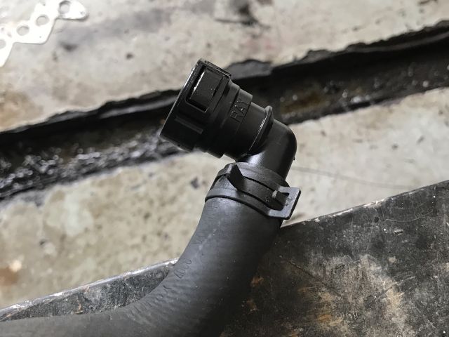 bontott FORD S-MAX Szervóolaj Tartály