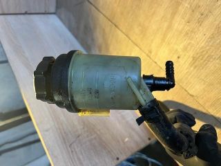 bontott FORD S-MAX Szervóolaj Tartály