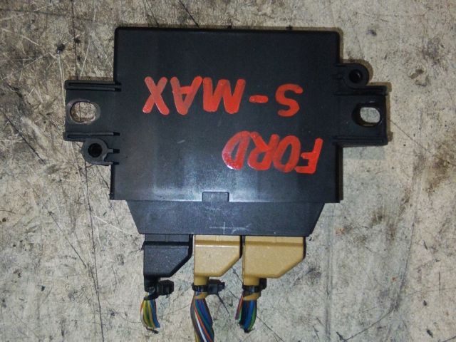 bontott FORD S-MAX Tolatóradar Elektronika