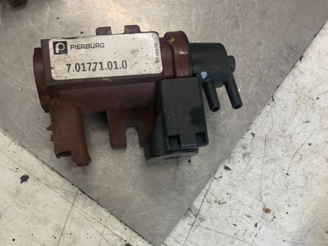 bontott FORD S-MAX Turbó Vákum Szelep