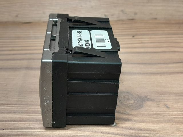 bontott FORD S-MAX Ülésfűtés Kapcsoló Pár