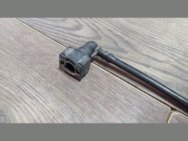 bontott FORD S-MAX Üzemanyagcső