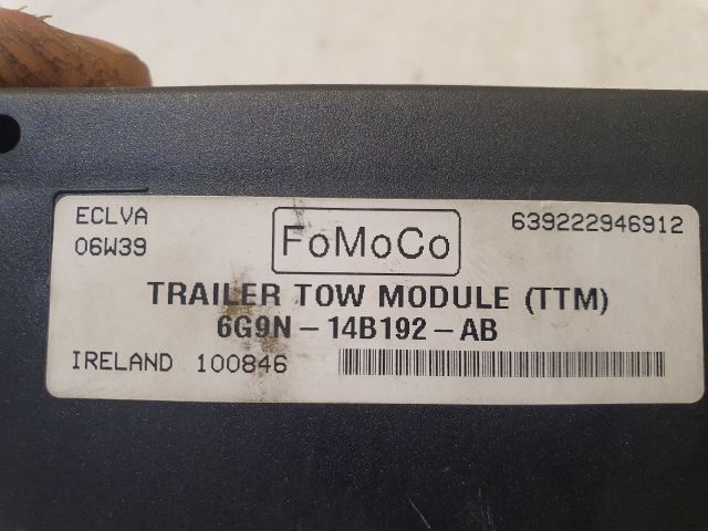 bontott FORD S-MAX Vonóhorog Elektronika