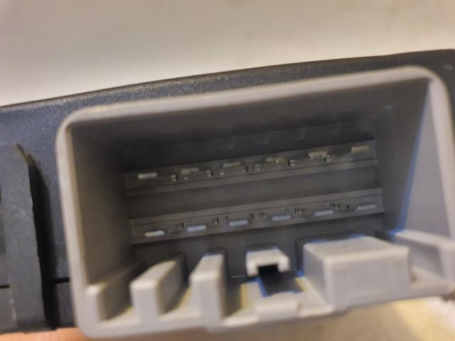 bontott FORD S-MAX Vonóhorog Elektronika