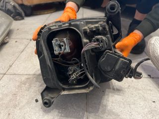 bontott FORD SCORPIO Bal Fényszóró