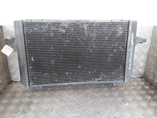 bontott FORD SIERRA Vízhűtő Radiátor (Nem klímás)