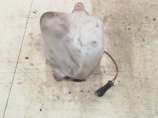 bontott FORD SIERRA Ablakmosó Tartály