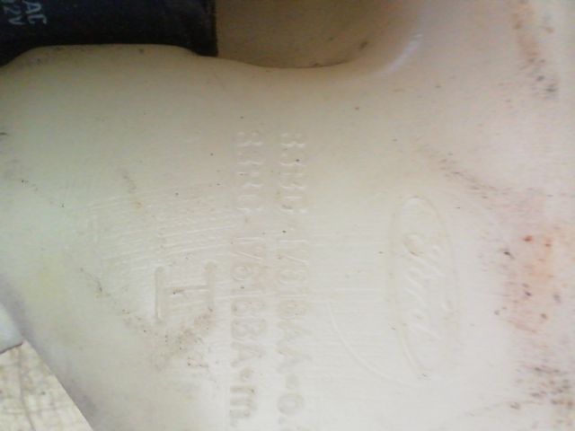 bontott FORD SIERRA Ablakmosó Tartály