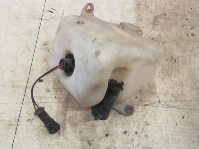 bontott FORD SIERRA Ablakmosó Tartály