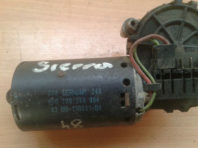 bontott FORD SIERRA Első Ablaktörlő Motor