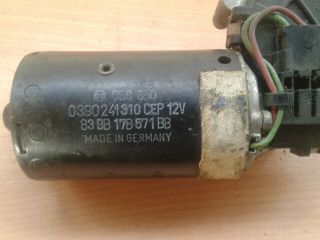 bontott FORD SIERRA Első Ablaktörlő Motor