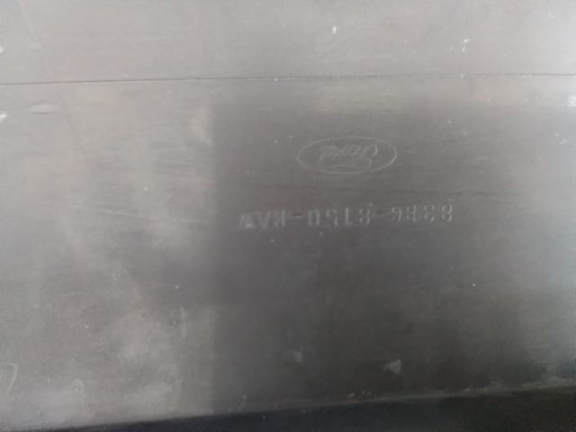 bontott FORD SIERRA Hűtőrács