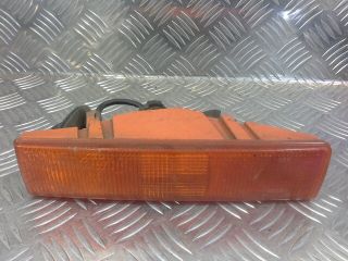 bontott FORD SIERRA Jobb első Irányjelző