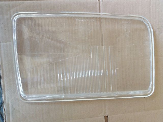 bontott FORD SIERRA Jobb első Lámpabúra