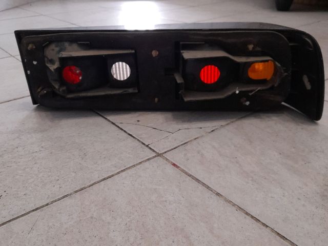 bontott FORD SIERRA Jobb Külső Hátsó Lámpa