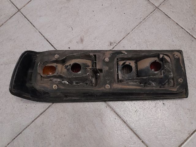 bontott FORD SIERRA Jobb Külső Hátsó Lámpa