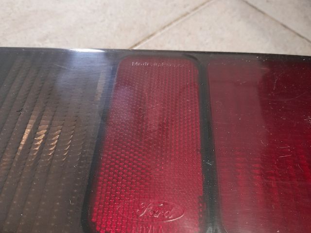 bontott FORD SIERRA Jobb Külső Hátsó Lámpa