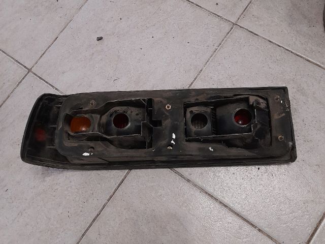 bontott FORD SIERRA Jobb Külső Hátsó Lámpa