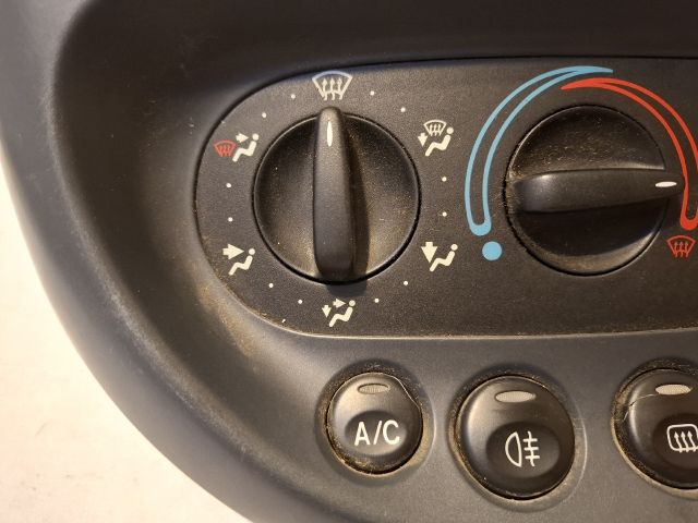 bontott FORD STREET Fűtéskapcsoló (manuális klímás)