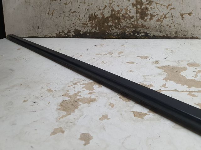 bontott FORD STREET Jobb első Vízlehúzó Gumicsík