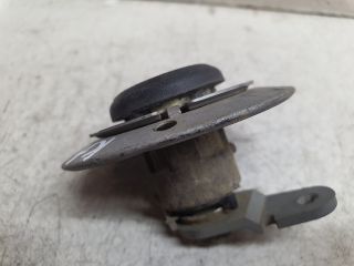 bontott FORD STREET Jobb első Zárbetét