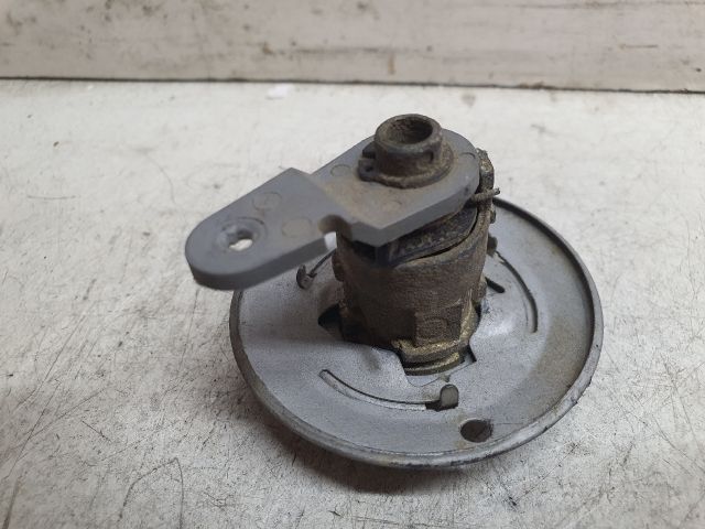 bontott FORD STREET Jobb első Zárbetét