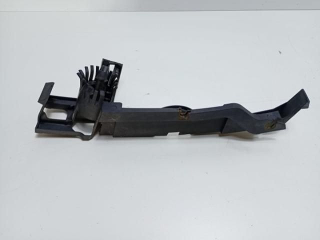 bontott FORD STREET Tartó Bak