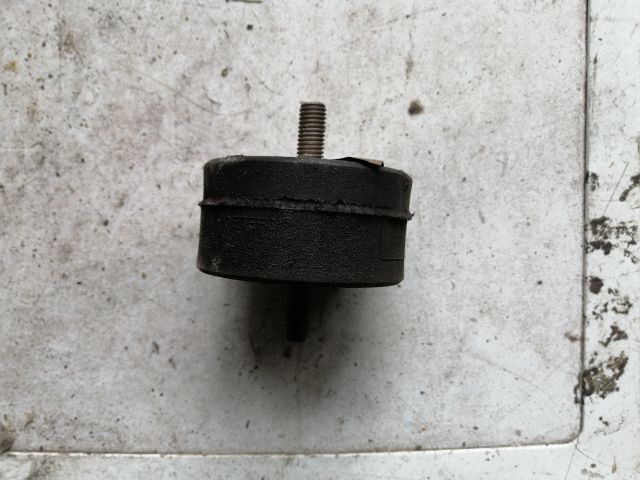 bontott FORD TRANSIT Motor Tartó Bak (Pozíciófüggetlen)