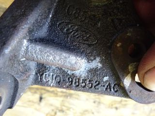 bontott FORD TRANSIT Adagoló Tartó Bak