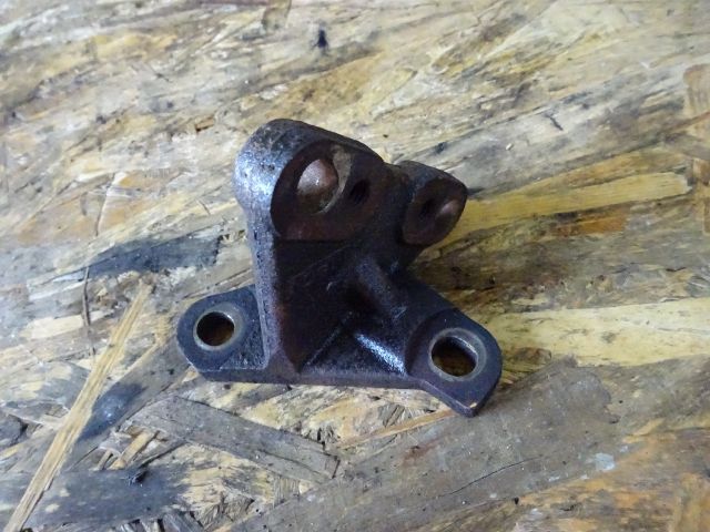 bontott FORD TRANSIT Adagoló Tartó Bak