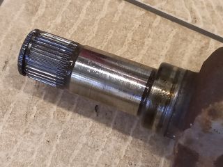 bontott FORD TRANSIT Bal Féltengely