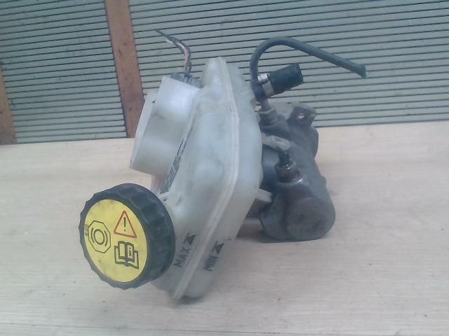 bontott FORD TRANSIT Főfékhenger