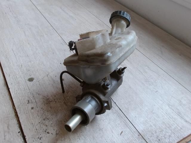 bontott FORD TRANSIT Főfékhenger