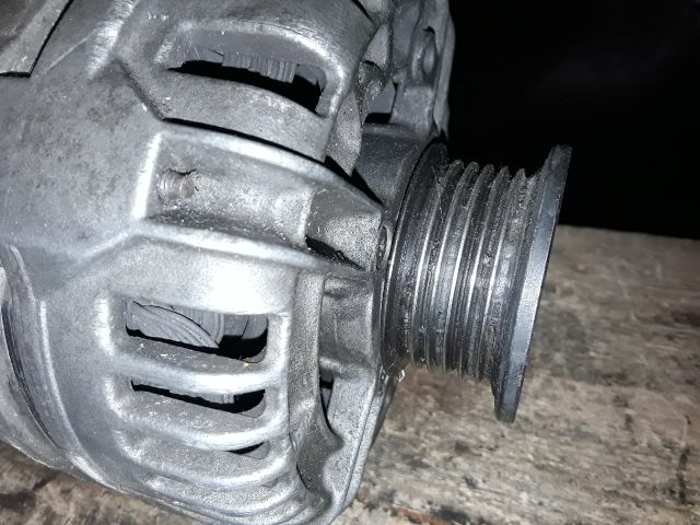 bontott FORD TRANSIT Generátor