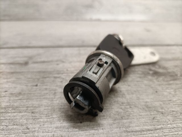 bontott FORD TRANSIT Gyújtáskapcsoló