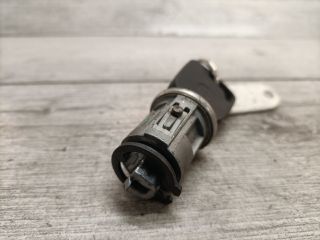 bontott FORD TRANSIT Gyújtáskapcsoló