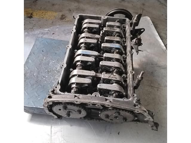 bontott FORD TRANSIT Hengerfej