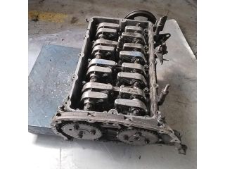 bontott FORD TRANSIT Hengerfej