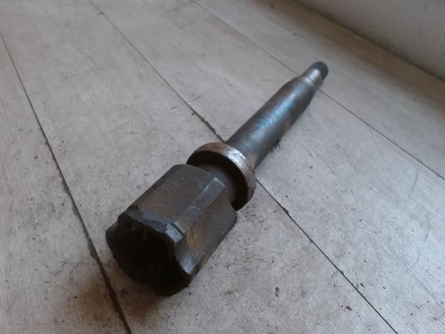 bontott FORD TRANSIT Jobb Féltengely