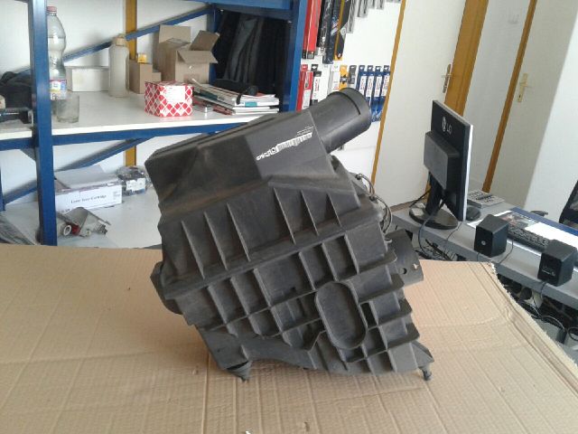 bontott FORD TRANSIT Légszűrő Ház