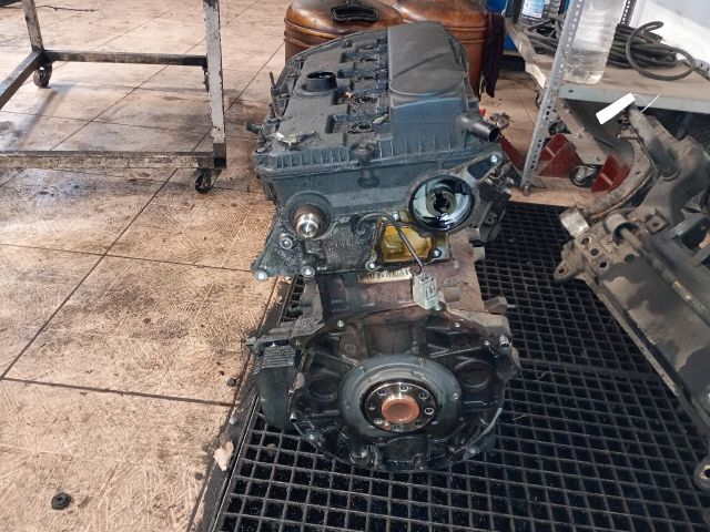 bontott FORD TRANSIT Motor (Fűzött blokk hengerfejjel)