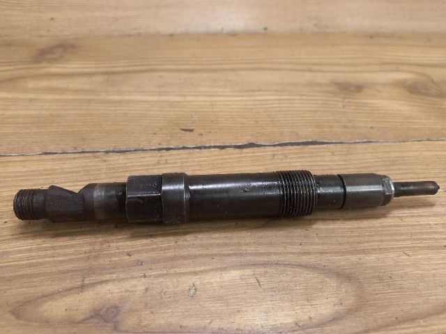 bontott FORD TRANSIT Porlasztó (1 db)