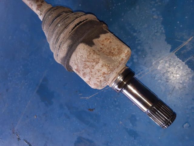 bontott FORD TRANSIT Bal Féltengely