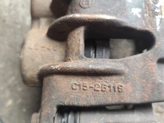 bontott FORD TRANSIT Bal első Féknyereg Munkahengerrel