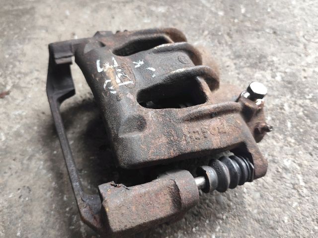 bontott FORD TRANSIT Bal első Féknyereg Munkahengerrel