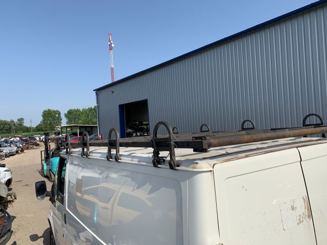 bontott FORD TRANSIT Bal Féltengely