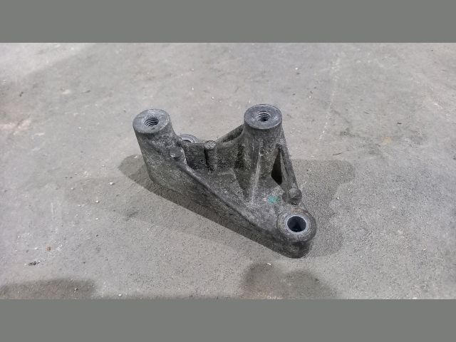 bontott FORD TRANSIT Generátor Tartó Bak