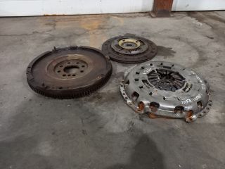 bontott FORD TRANSIT Kuplung Szett Lendkerékkel