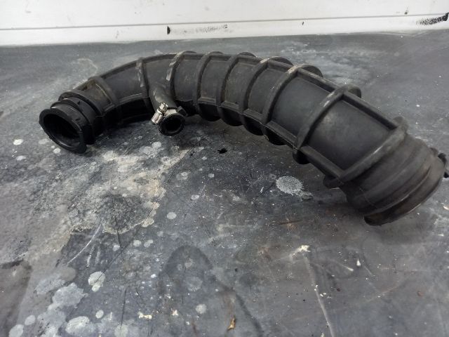 bontott FORD TRANSIT Légbeömlő Cső