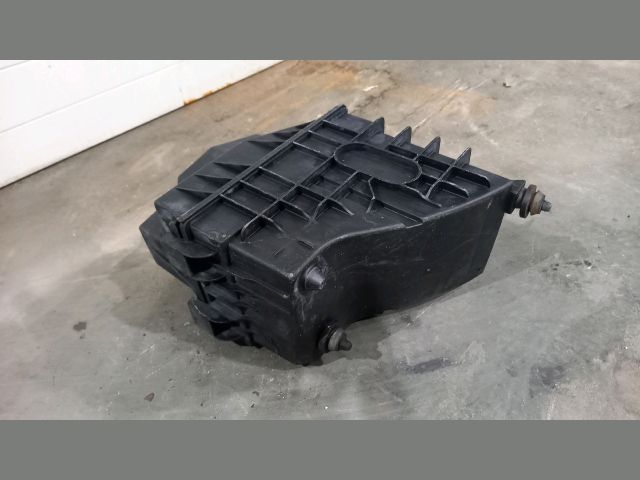 bontott FORD TRANSIT Légszűrő Ház